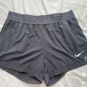 NWT size L Women’s Nike Flex Gray shorts